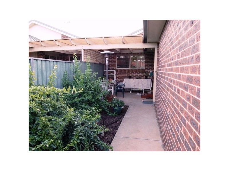 24 Dickson Road, Griffith NSW 2680