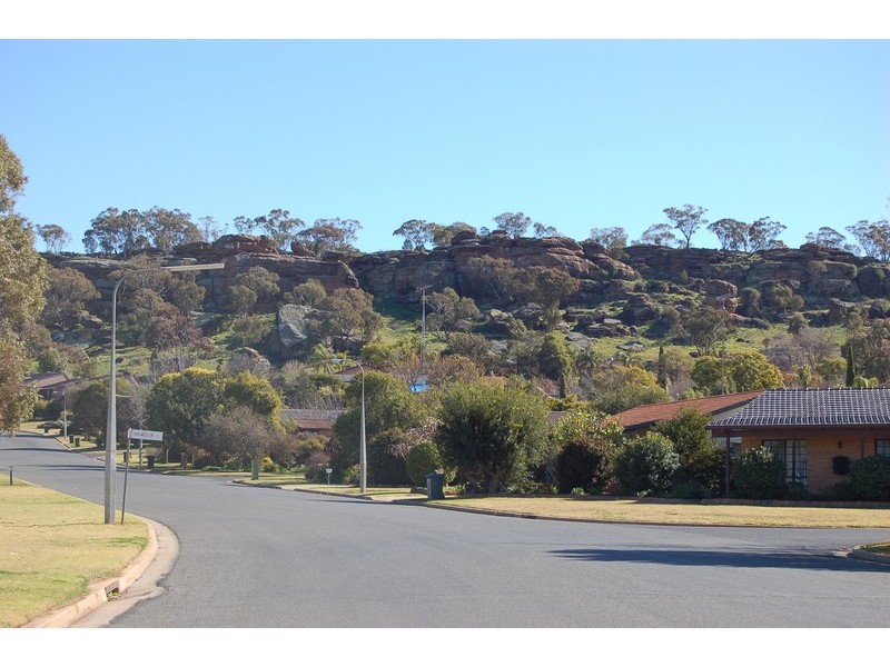 72 Doolan Crescent, Griffith NSW 2680