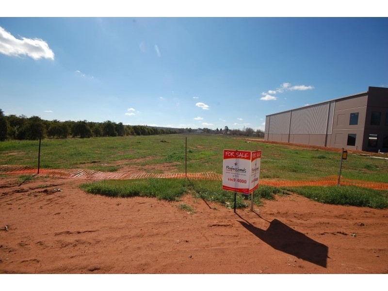 78 Oakes Road, Griffith NSW 2680