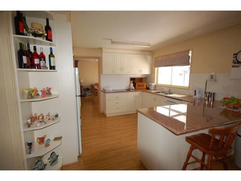35 Campbell Street, Darlington Point NSW 2706