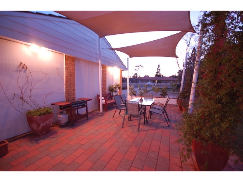 59 Clifton Boulevard, Griffith NSW 2680