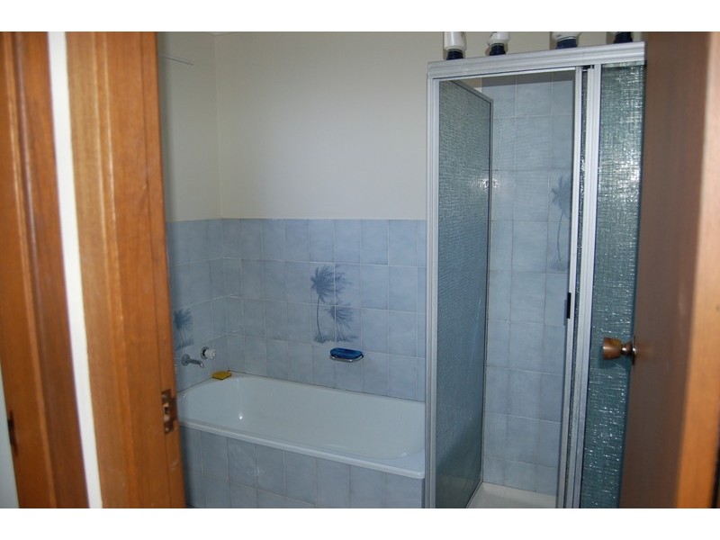 37 Erskine Road, Griffith NSW 2680