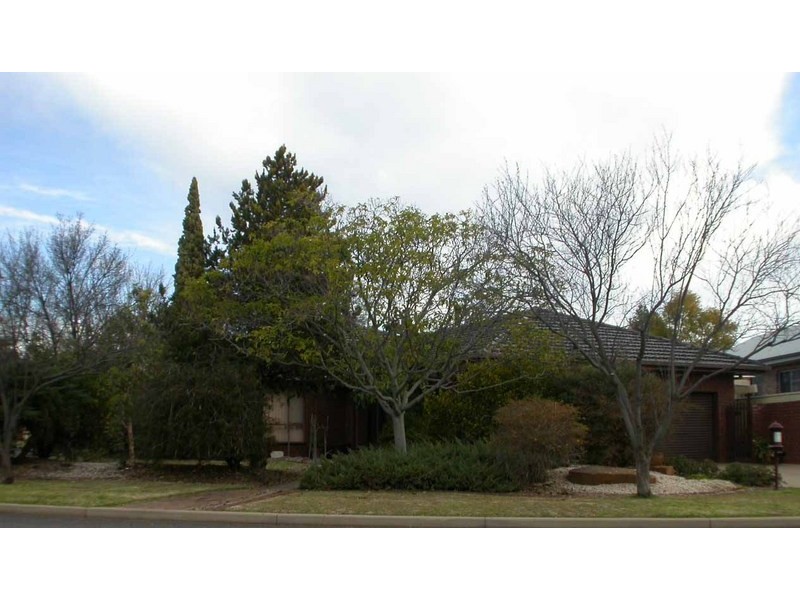 34 Hoad  Street, Griffith NSW 2680