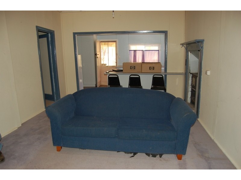 9 Beechworth Street, Whitton NSW 2705