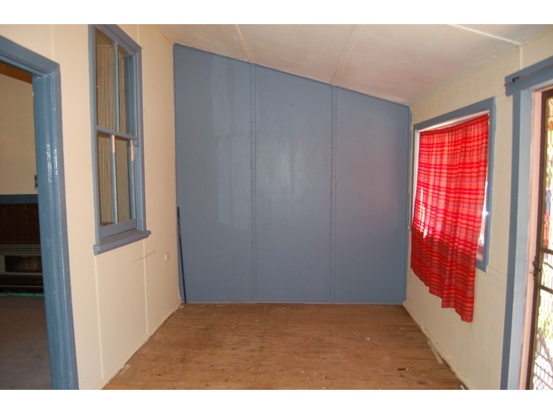 9 Beechworth Street, Whitton NSW 2705