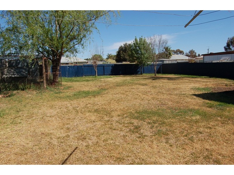 9 Beechworth Street, Whitton NSW 2705