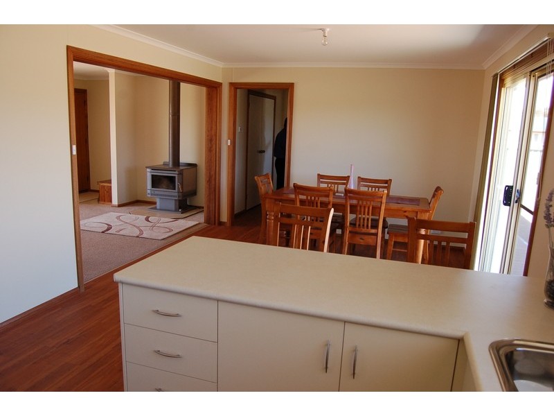 35 Barwidgee Boulevard, Darlington Point NSW 2706