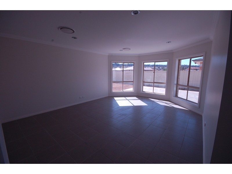23 Gillmartin Road, Griffith NSW 2680