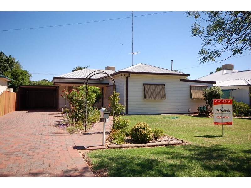 10 Boyana Street, Griffith NSW 2680