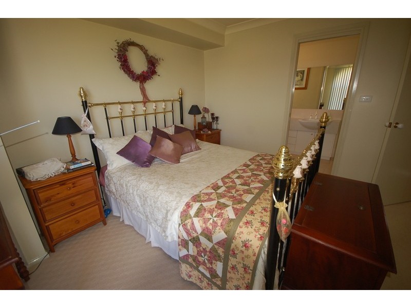 5 Montrose Drive, Griffith NSW 2680