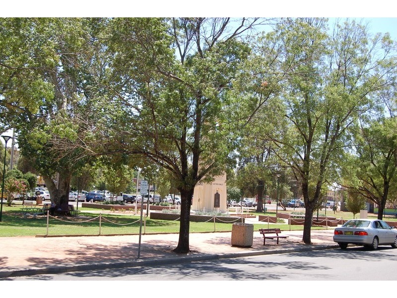 336 Banna Avenue, Griffith NSW 2680