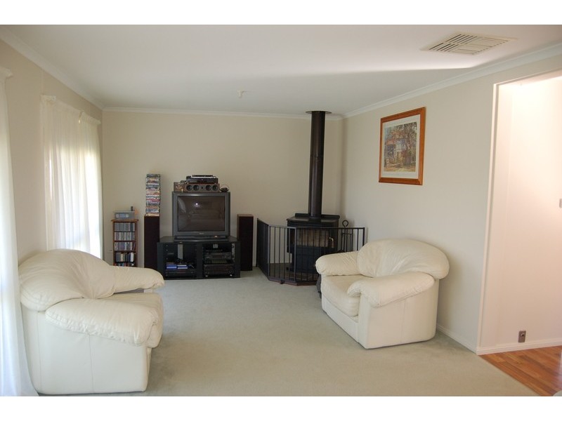 9 Barwidgee Boulevard, Darlington Point NSW 2706