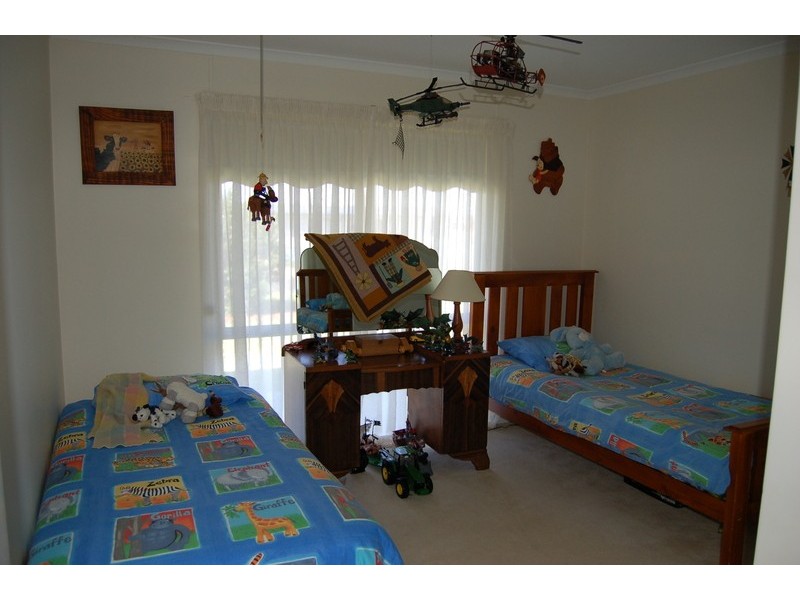 9 Barwidgee Boulevard, Darlington Point NSW 2706