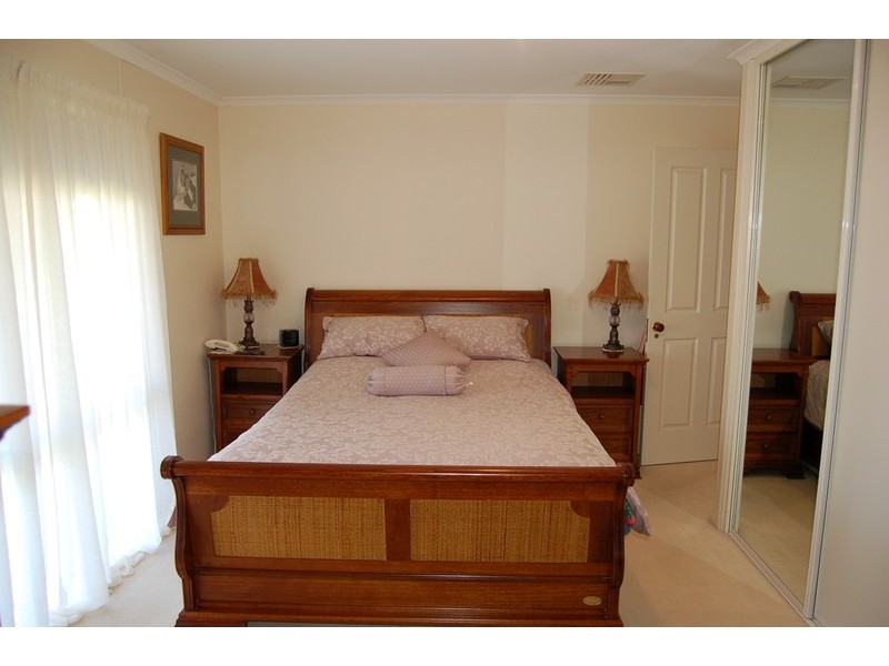 9 Barwidgee Boulevard, Darlington Point NSW 2706