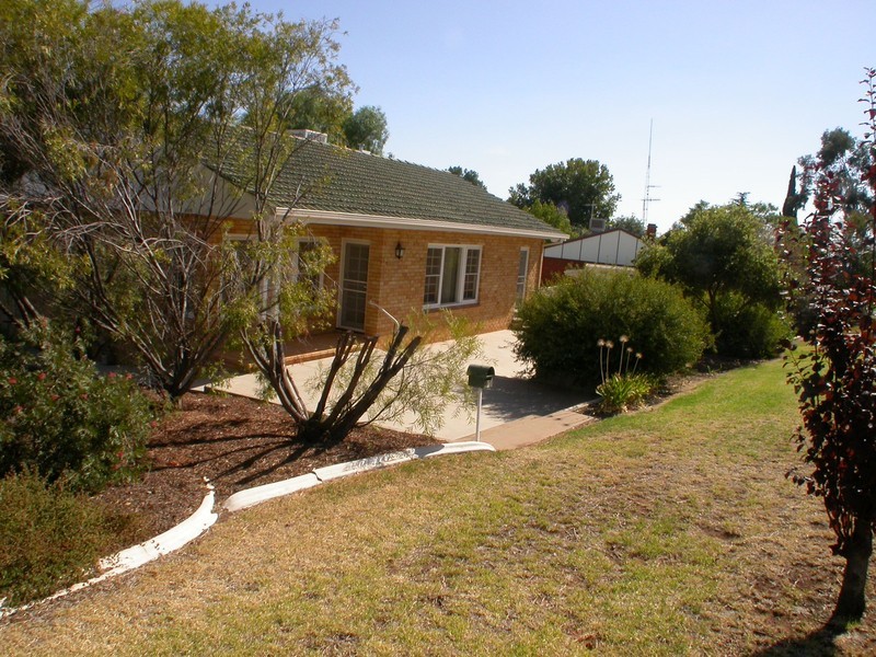 6 Ortella Street, Griffith NSW 2680