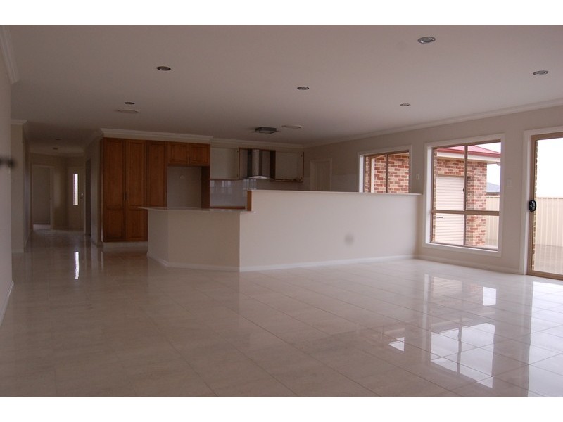 40 Brooks Crescent, Griffith NSW 2680