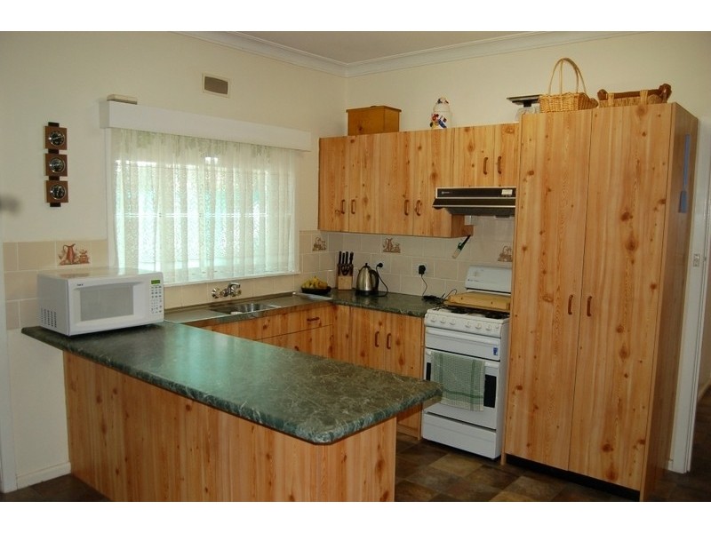 34 Kingfisher Avenue, Coleambally NSW 2707