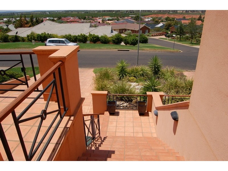 12b Waugh Street, Griffith NSW 2680