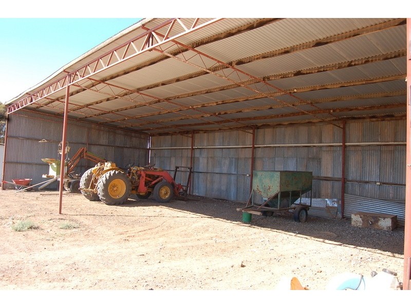 Farm / 1516 Gribble Road, Yenda NSW 2681