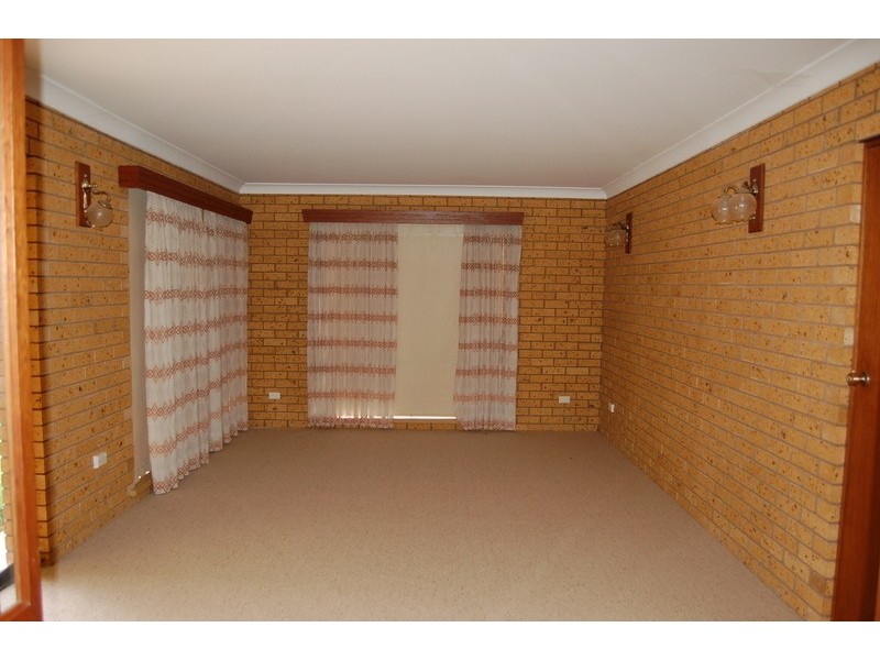 41 Clifton Boulevard, Griffith NSW 2680