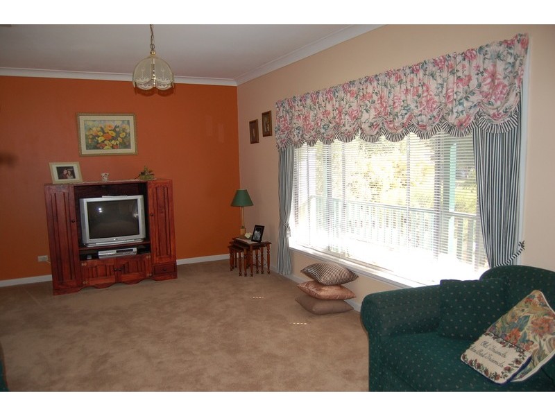 17 Bluebonnet Crescent, Coleambally NSW 2707