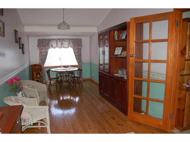 17 Bluebonnet Crescent, Coleambally NSW 2707