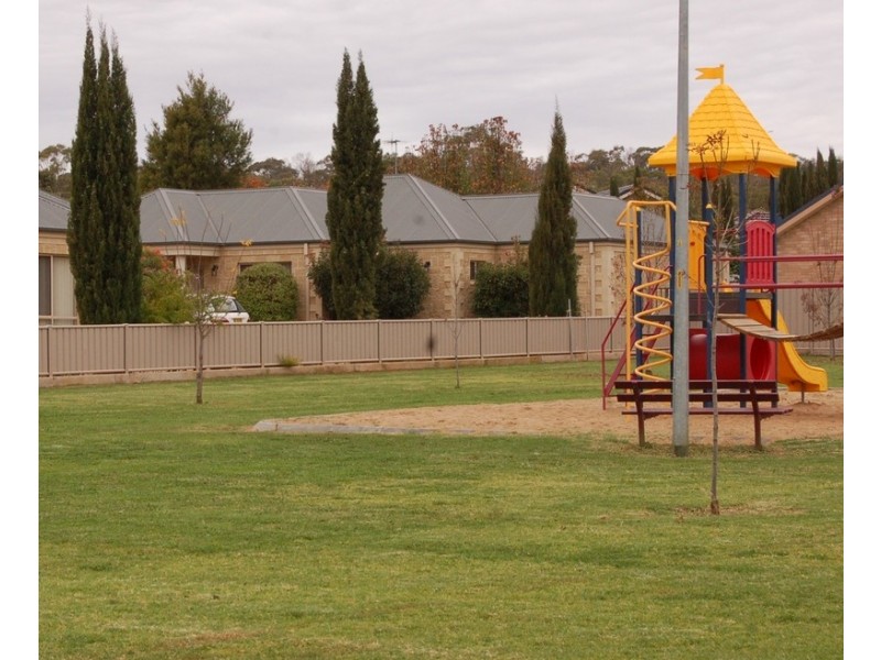 D/38 Nelson Drive, Griffith NSW 2680