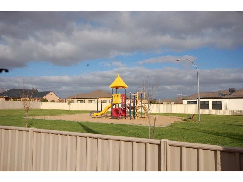 D/38 Nelson Drive, Griffith NSW 2680