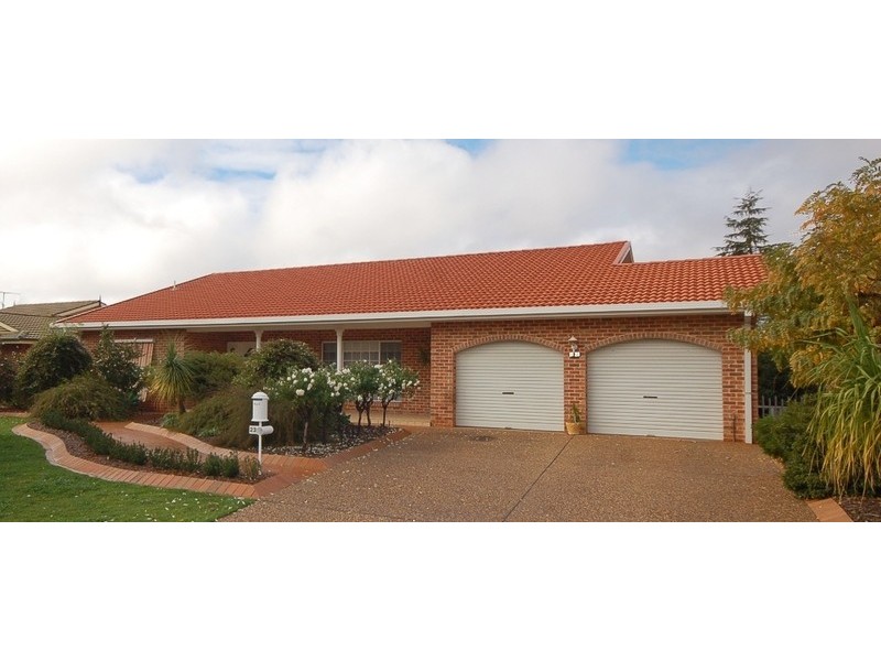23 Roberston Street, Griffith NSW 2680