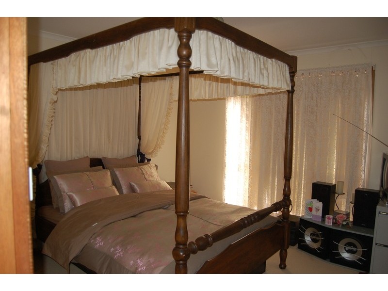 36 Campbell Street, Darlington Point NSW 2706