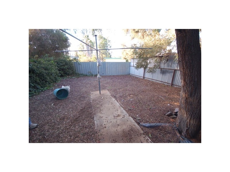 28 Bellbird Street, Coleambally NSW 2707