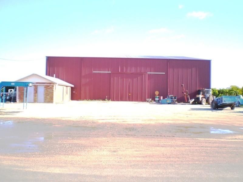 666 Murray Road, Yoogali NSW 2680