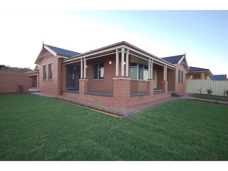 118 Hillam Drive, Griffith NSW 2680