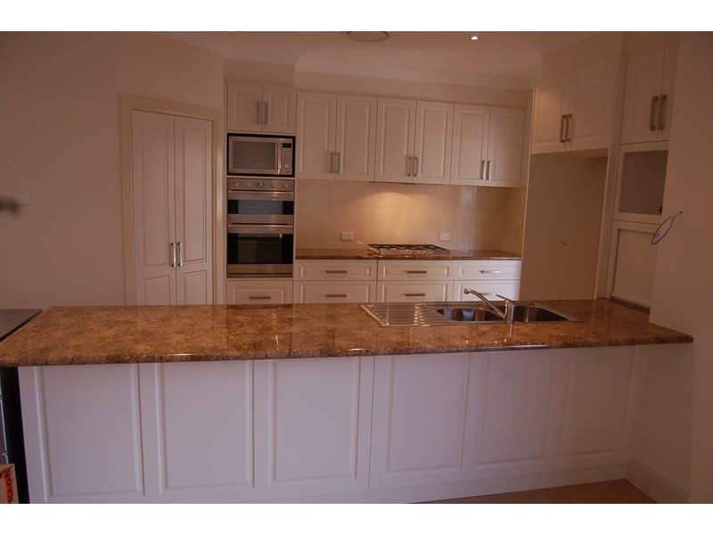 118 Hillam Drive, Griffith NSW 2680