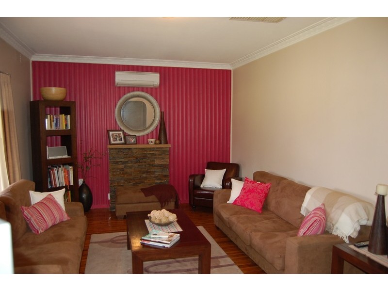 14 Langley Crescent, Griffith NSW 2680