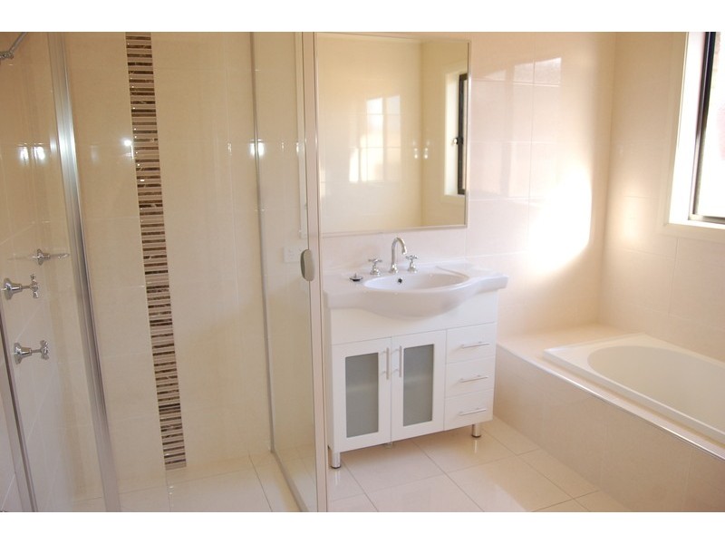 81 Clifton Boulevard, Griffith NSW 2680