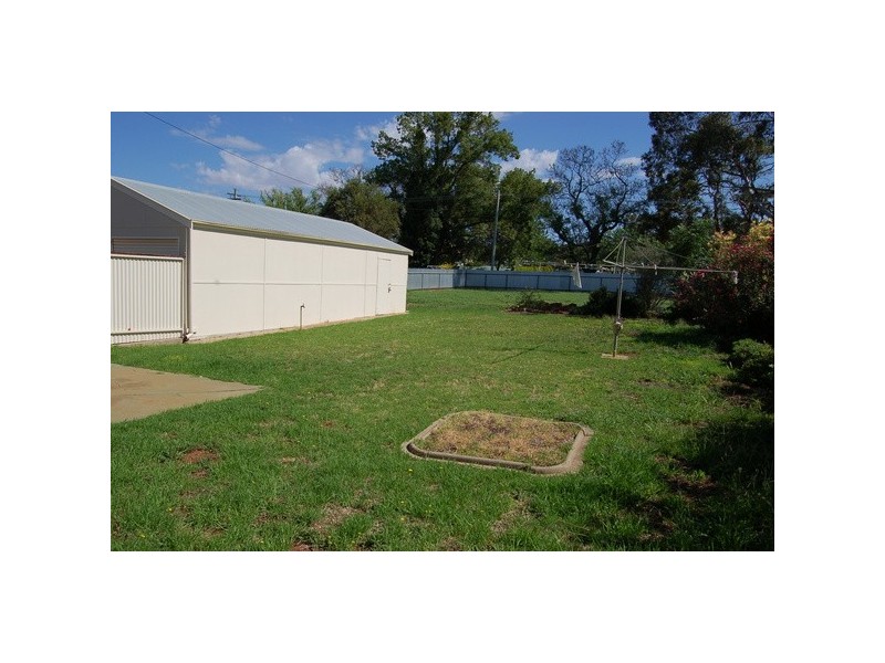 39 Noorilla Street, Griffith NSW 2680