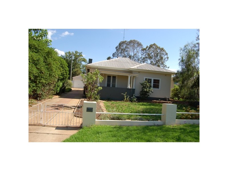 39 Noorilla Street, Griffith NSW 2680