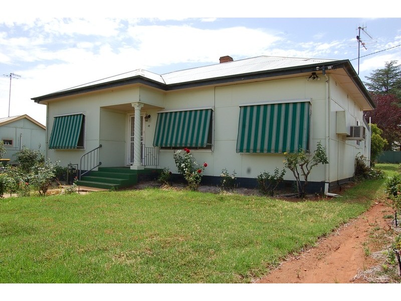 49 Merrigal Street, Griffith NSW 2680