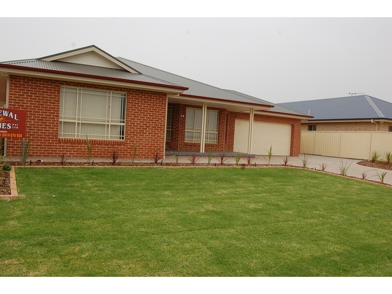 21 Gillmartin Road, Griffith NSW 2680