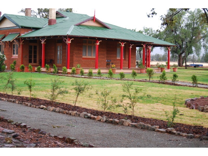 3740 Narrandera Road, Colinroobie NSW 2700