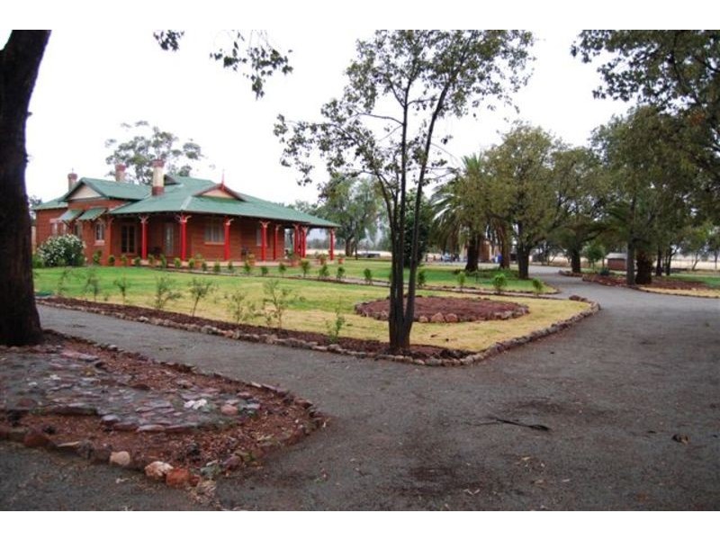 3740 Narrandera Road, Colinroobie NSW 2700