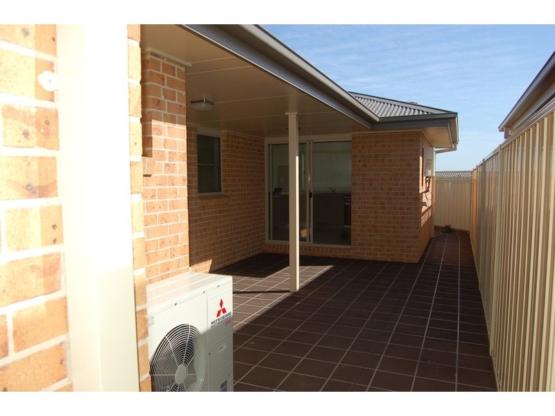 24 Madden Drive, Griffith NSW 2680