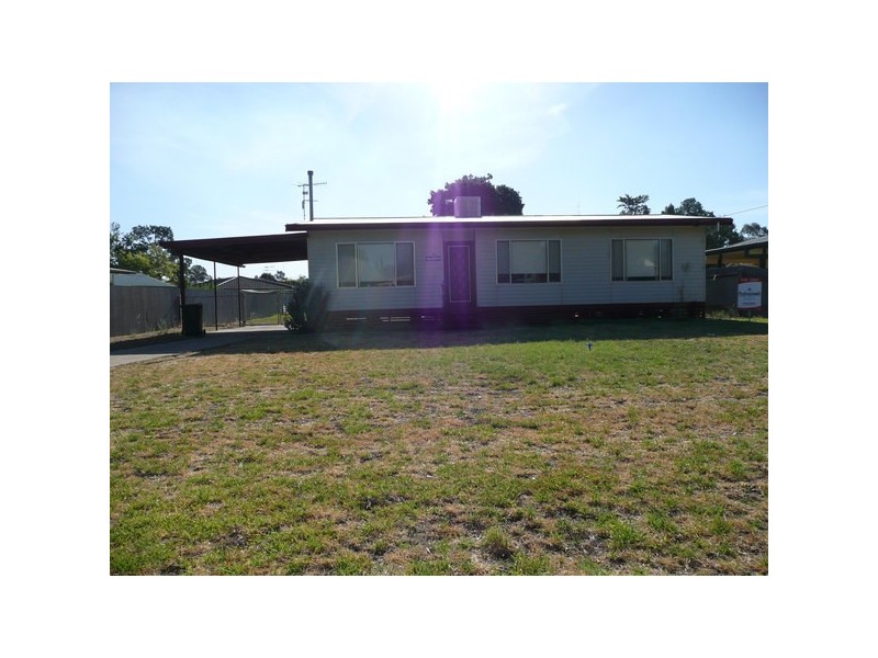 6 Bellbird Street, Coleambally NSW 2707