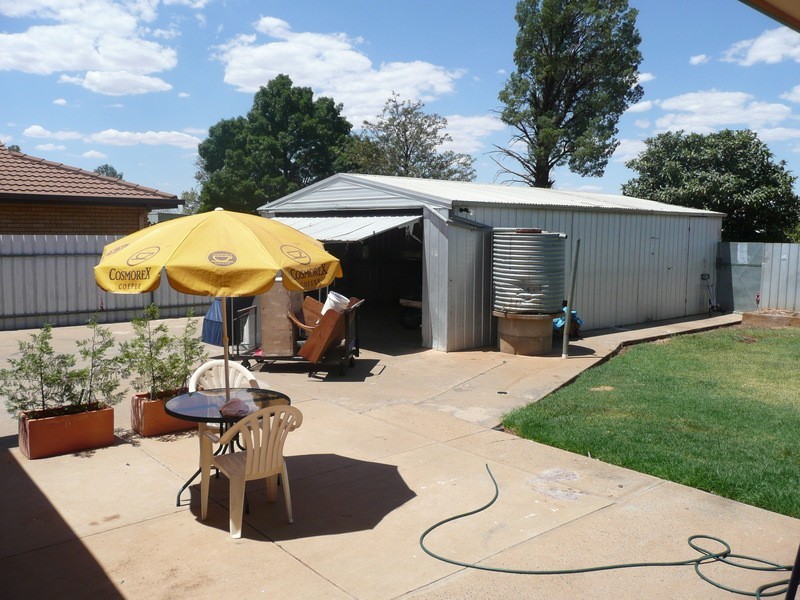 9 Burley Street, Griffith NSW 2680
