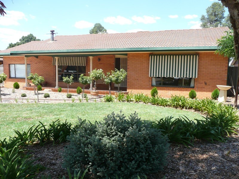 9 Burley Street, Griffith NSW 2680