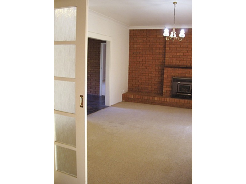 4 Ryan Street, Darlington Point NSW 2706