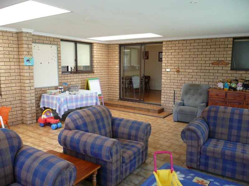 2a Mirrool Avenue, Yenda NSW 2681