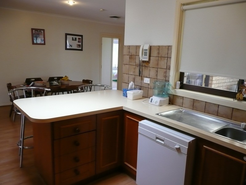 2a Mirrool Avenue, Yenda NSW 2681