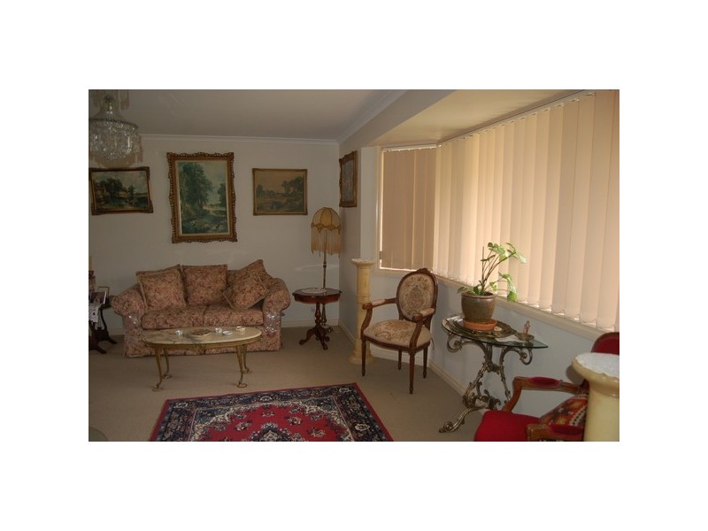 34 Kookaburra Avenue, Coleambally NSW 2707